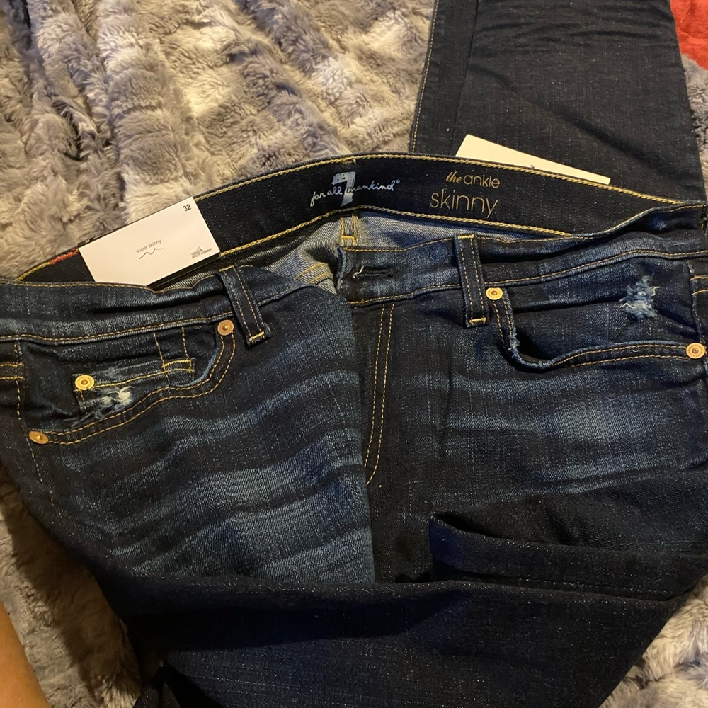 Hello new with tag never worn size 32